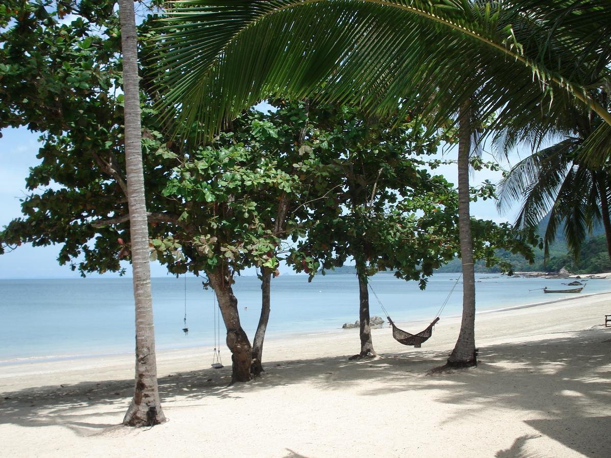 Koh Jum Lodge Eksteriør billede